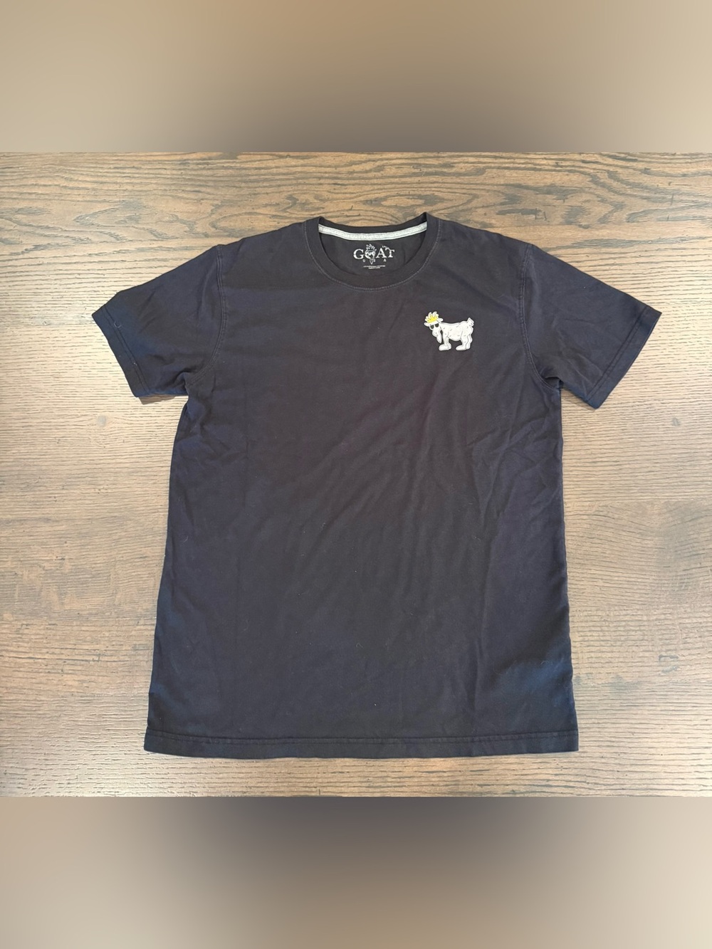 GOAT Black Short Sleeve Crewneck T-Shirt with Embroidered Dog Motif